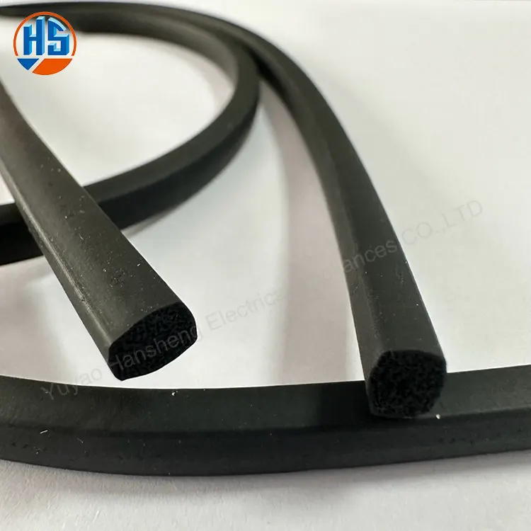 Leitfähiger extrudierter Gummischaumstreifen